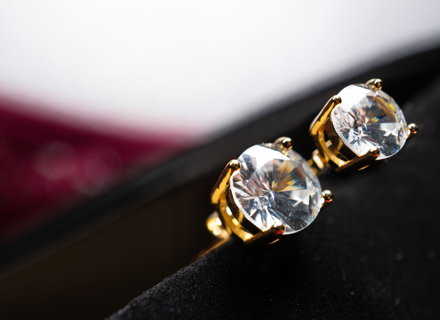 "Celebrity Treatment" Diamond Simulant Earrings In Gold